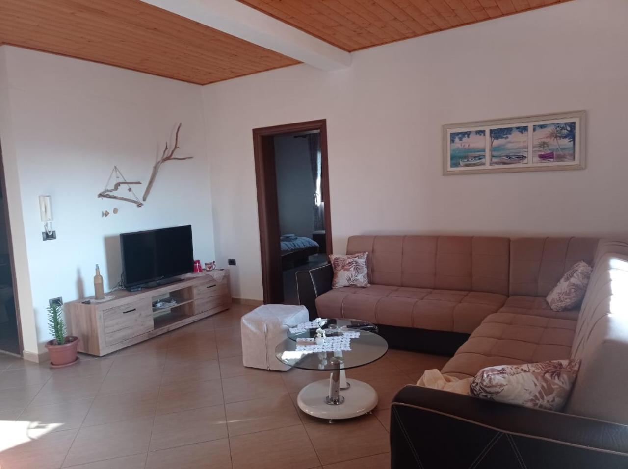Private House Durres Villa Exterior photo